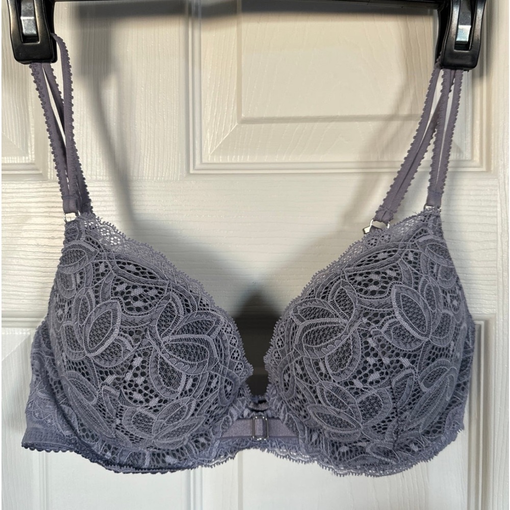 Victoria’s Secret bra